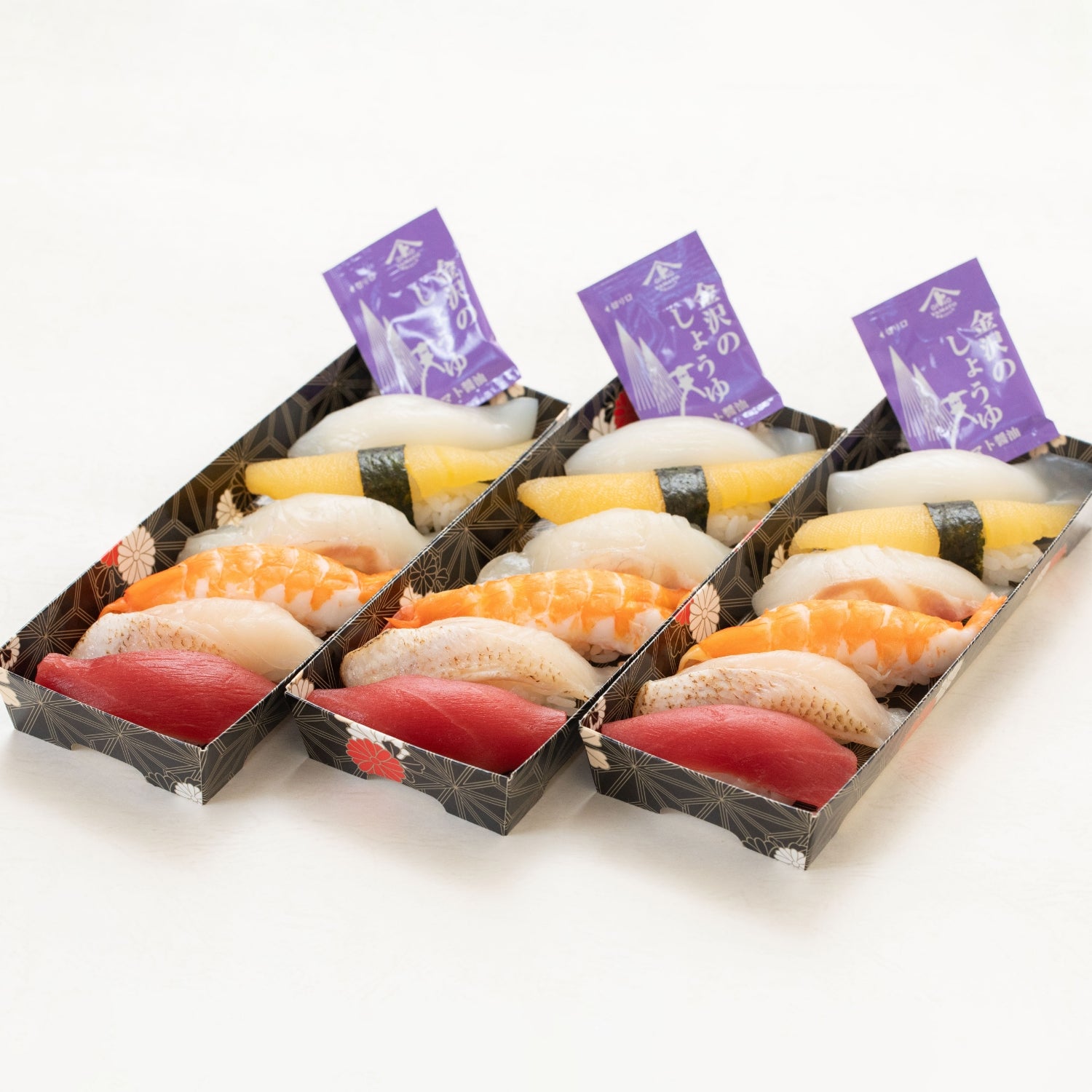 【予約受付中】迎春紅白握り（3個セット / 金沢の醤油付き）※11月20日より順次お届け